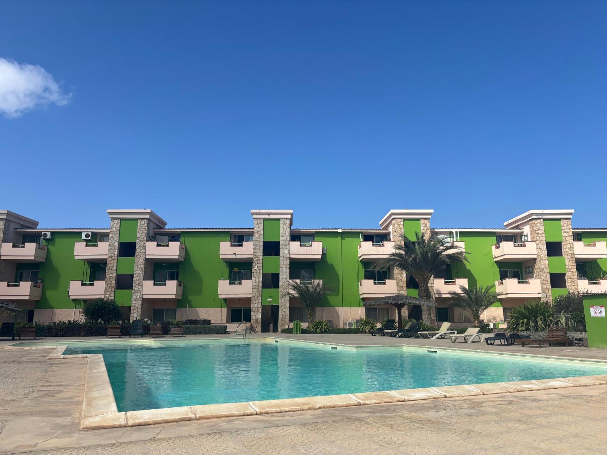 Cozy Apartment With Pool, Near Beach And Center Санта-Марія Екстер'єр фото
