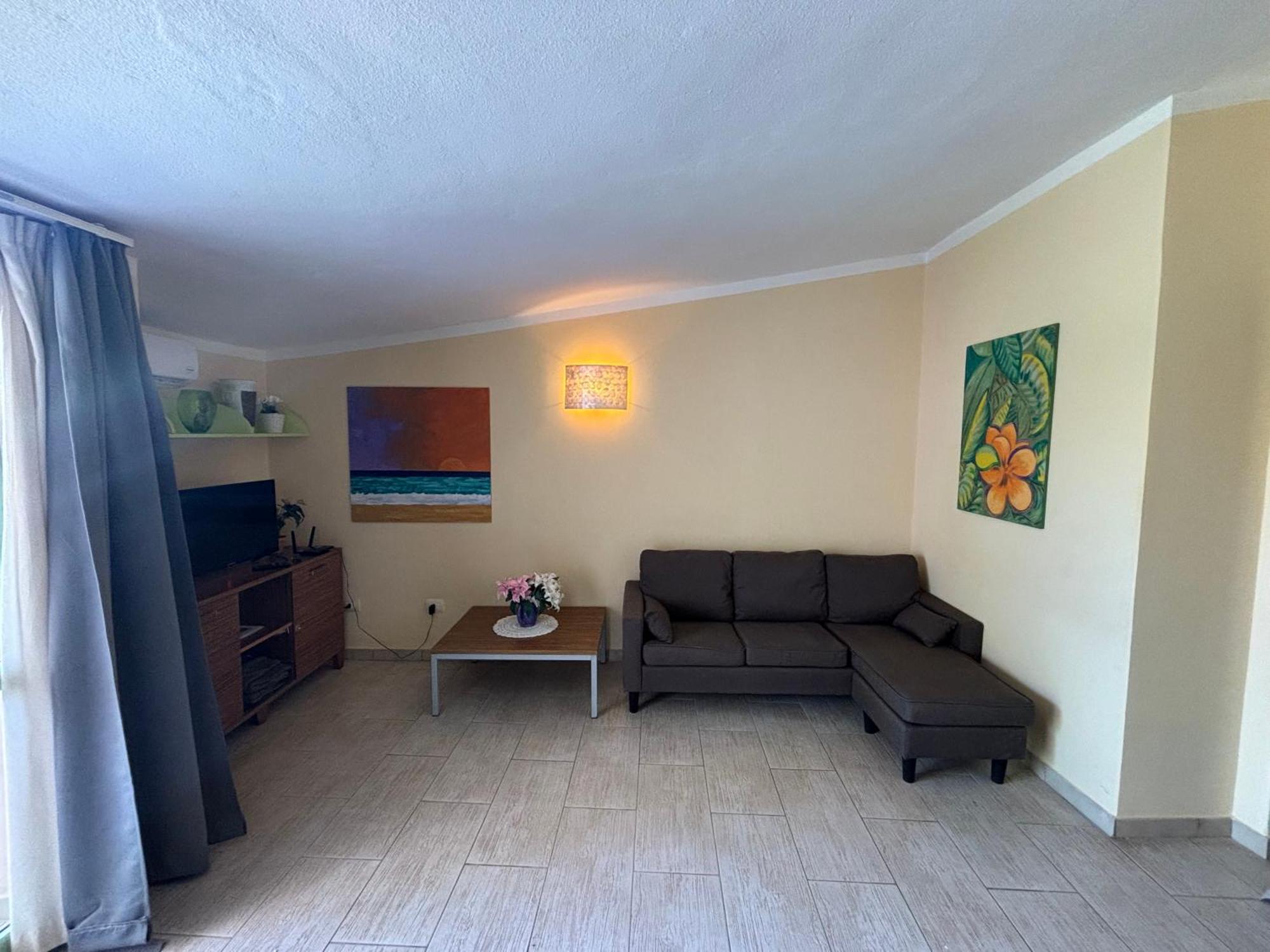 Cozy Apartment With Pool, Near Beach And Center Санта-Марія Екстер'єр фото